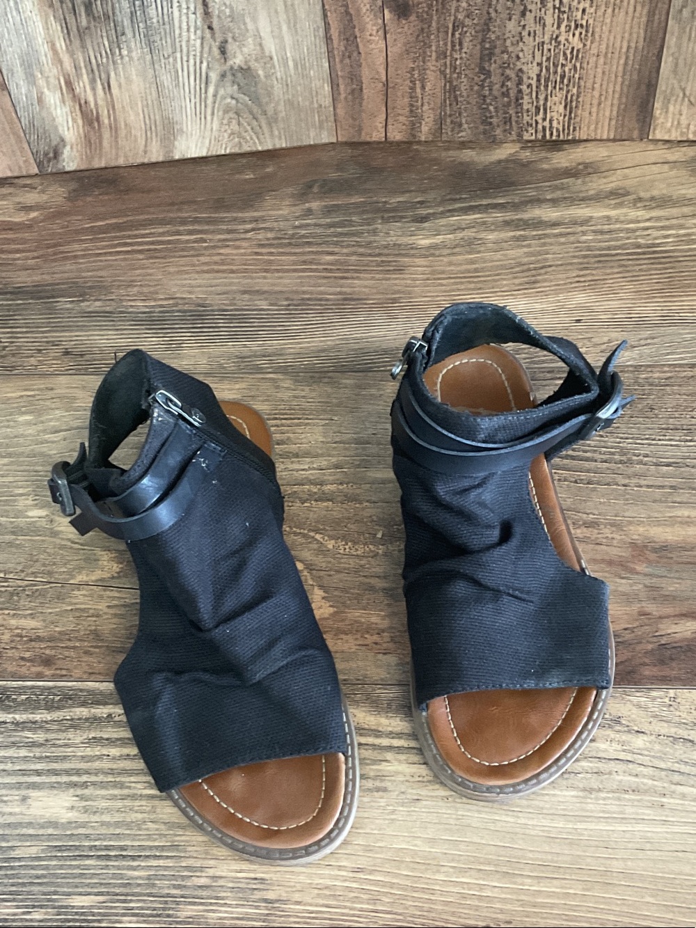 Blowfish Malibu Balla Wedge Black Canvas Sandals 7